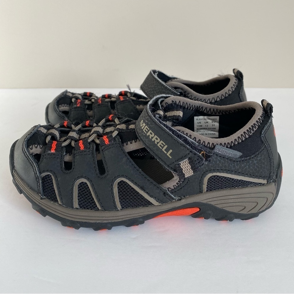 Merrell Kids Black and Gray Closed-Toe Sport Sandals with Orange Highlights